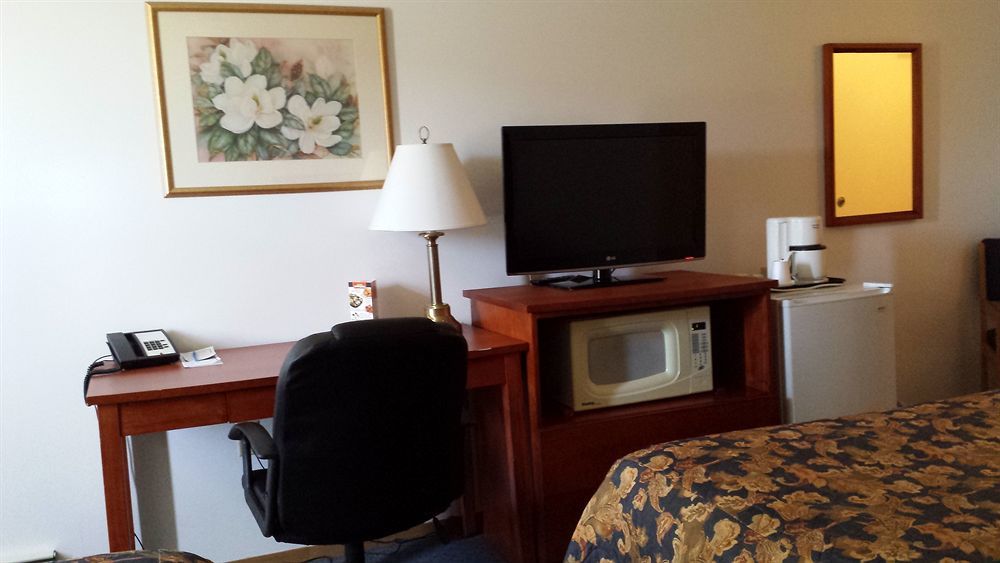 Econo Lodge Риджайна Экстерьер фото